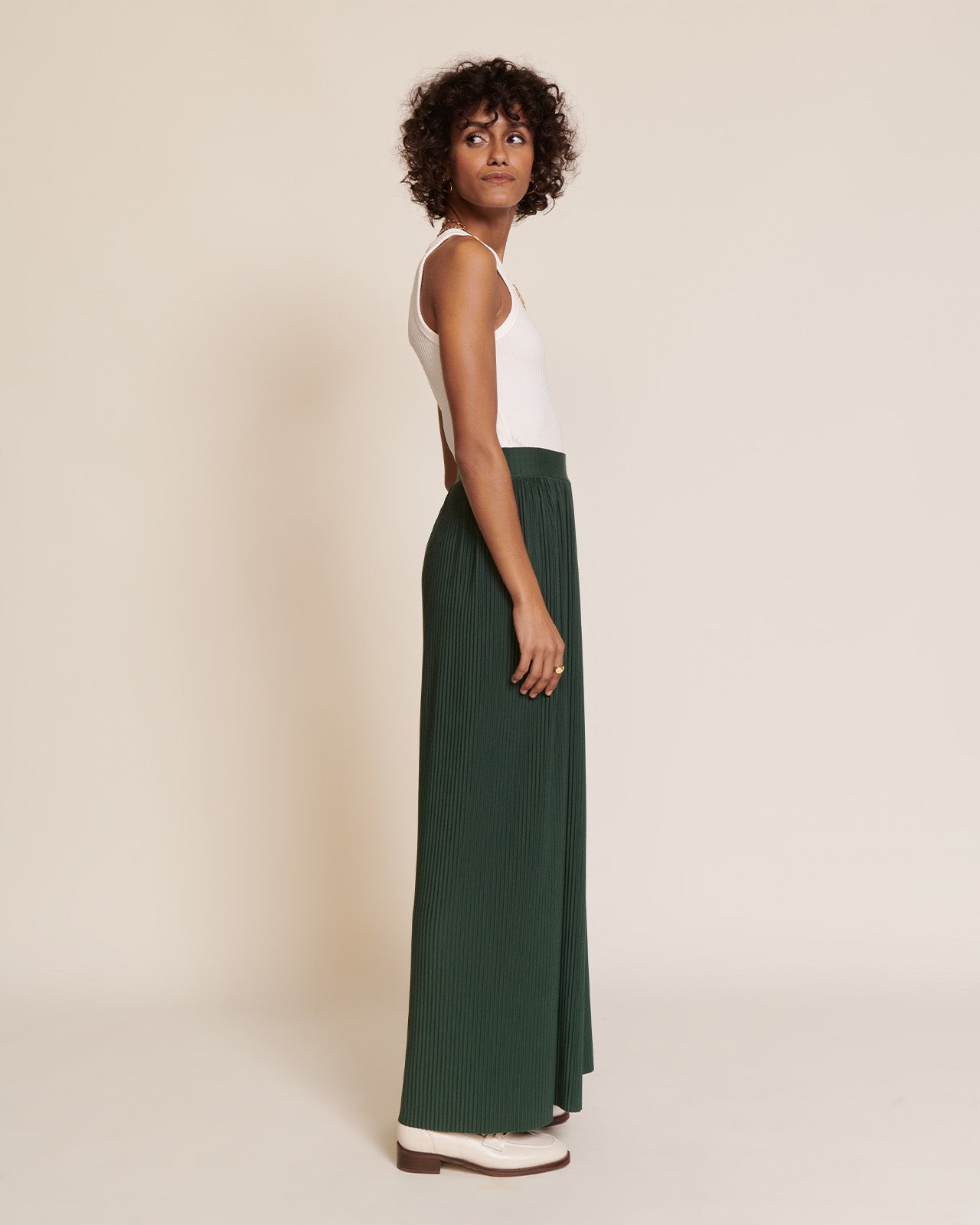 Pantalones plisados Paulina – verde noche