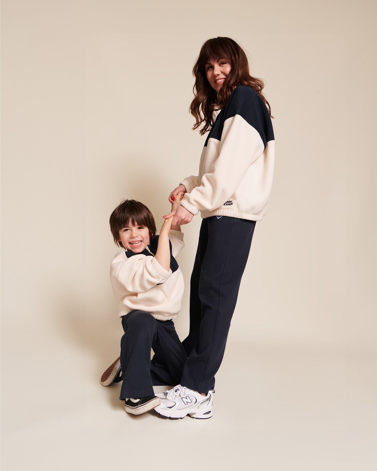Pantalones de algodón orgánico acanalados Palou – azul medianoche