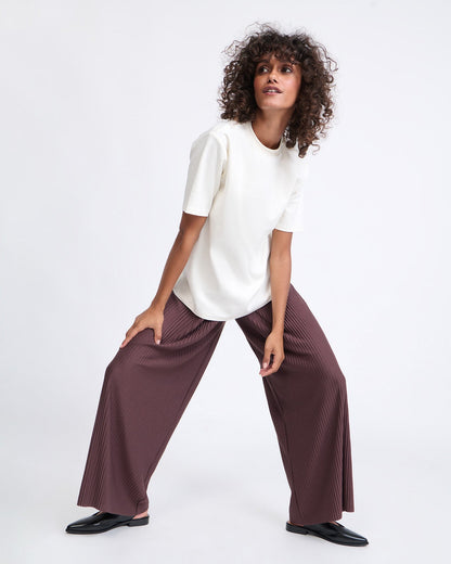 Pantalones plisados Paulina – marrón chocolate
