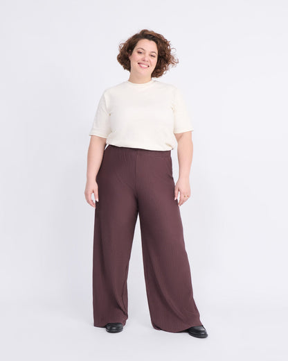 Pantalones plisados Paulina – marrón chocolate