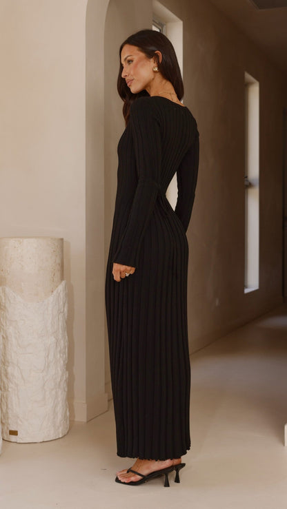 Cyra Long Sleeve Maxi Dress - Black