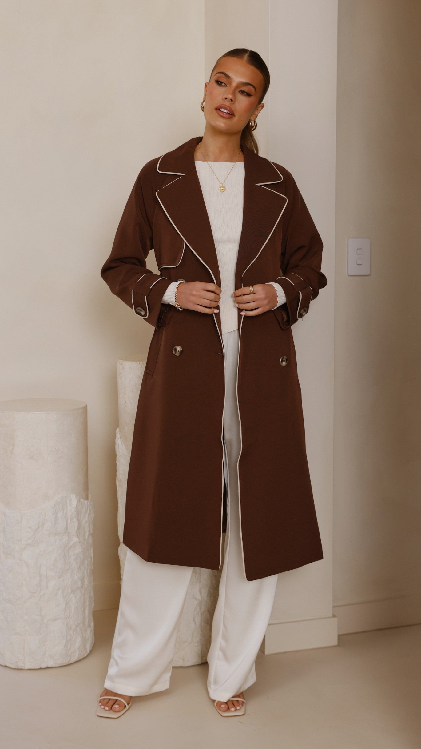 Gabardina Blanca – espresso