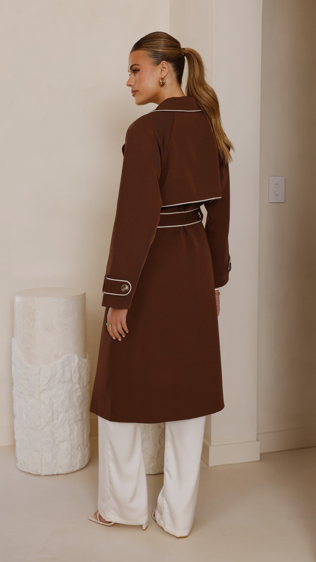 Gabardina Blanca – espresso