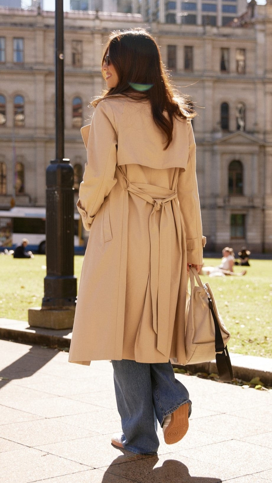 Gabardina Byron – camel