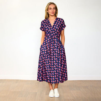 Vestido fluido estampado azul marino