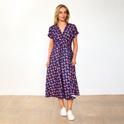 Vestido fluido estampado azul marino
