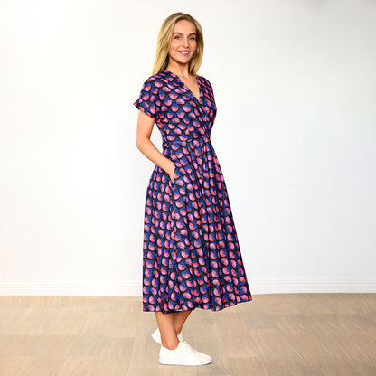 Vestido fluido estampado azul marino