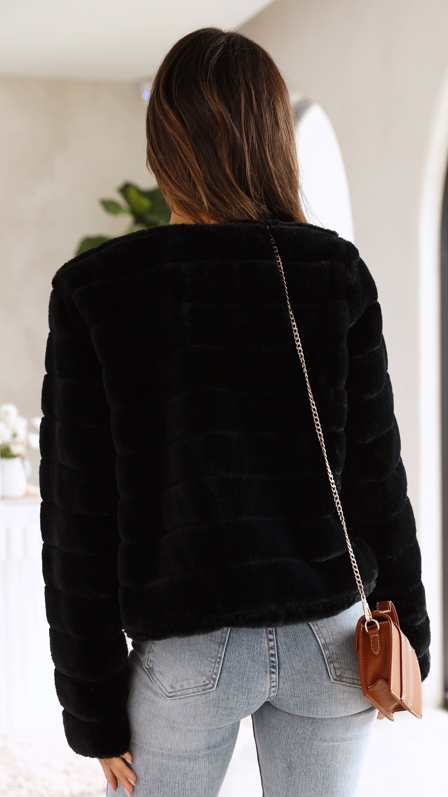 Chaqueta cropped Tully – negro