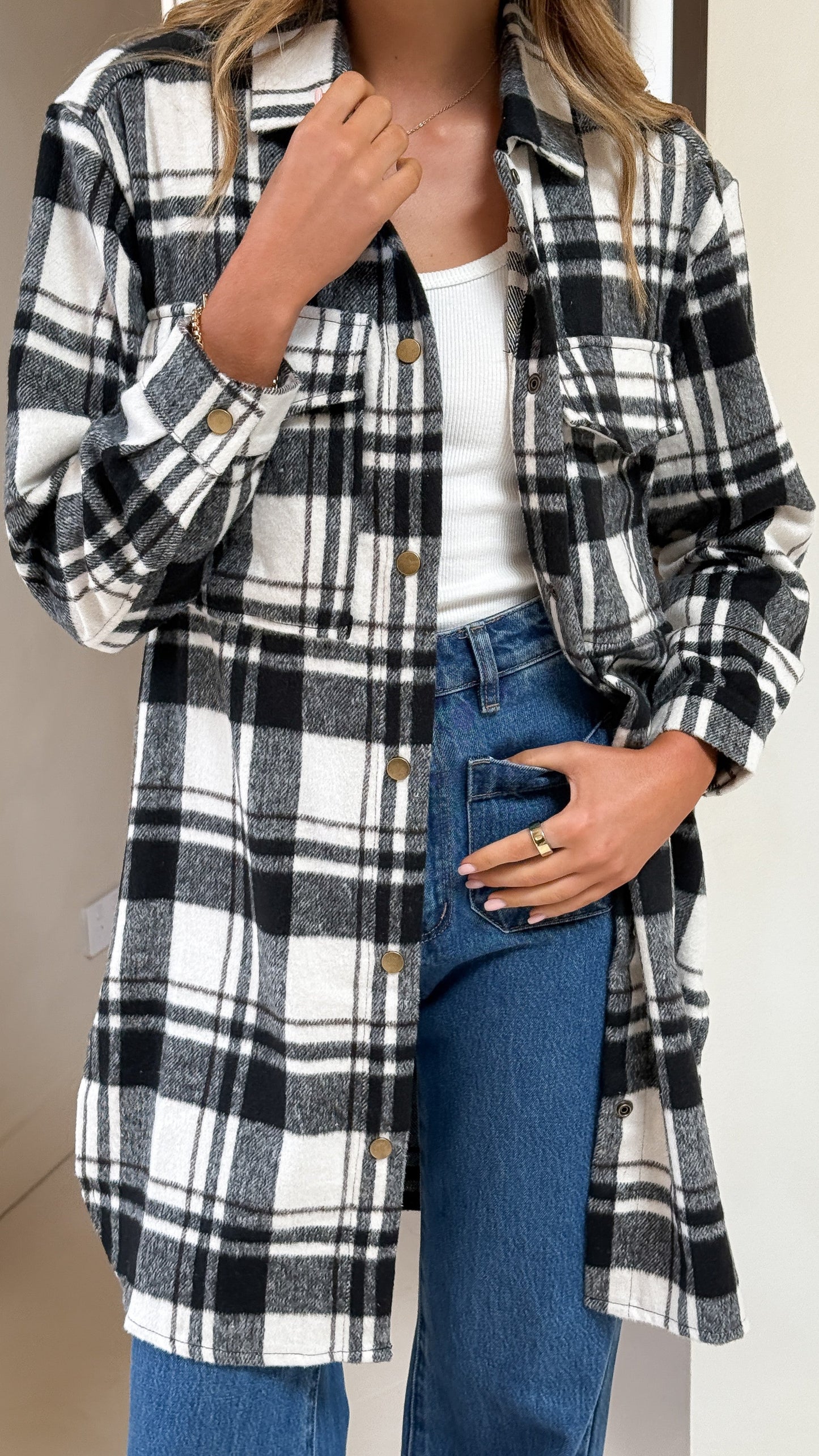 Chaqueta Saskia – cuadros negro/crema