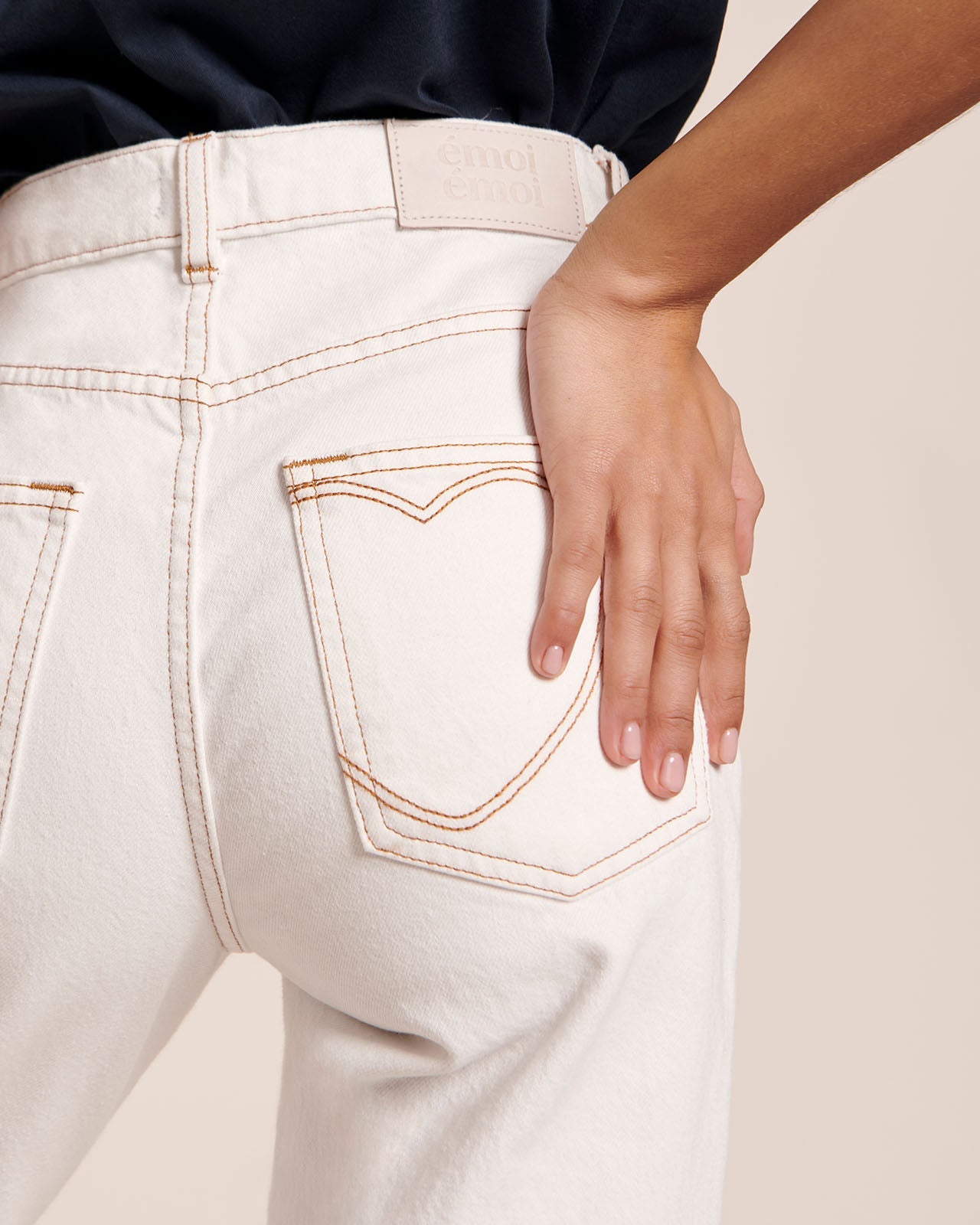 Jeans efecto favorecedor – crudo