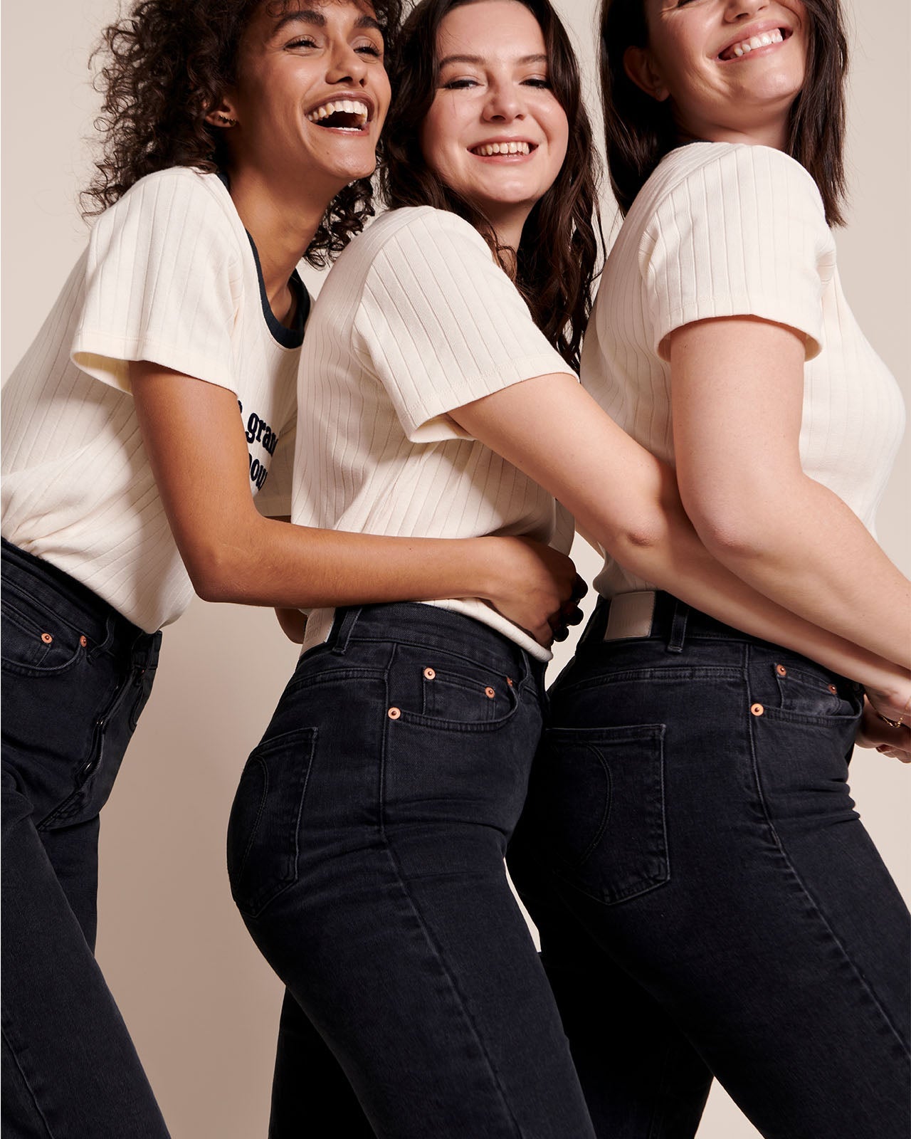 Jeans efecto favorecedor – negro desgastado